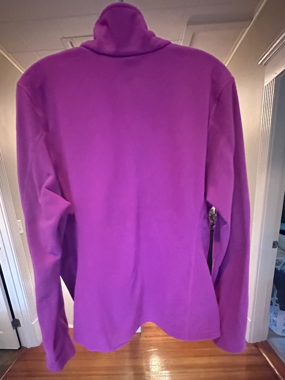 Womens Patagonia 1/4 zip pullover fleece jacket size large, color magenta
